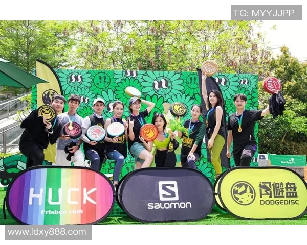 南京飞盘队与重庆飞盘队比赛复盘分析与经验总结