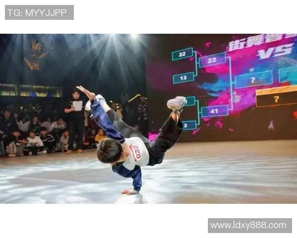 广州街舞队成长之路:一段热血青春与梦想交织的纪实故事 广州街舞队成长之路:一段热血青春与梦想交织的纪实故事