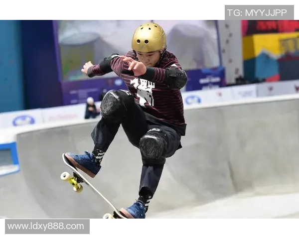 武汉滑板队耐力训练揭秘：如何在极限运动中锻炼意志与体能